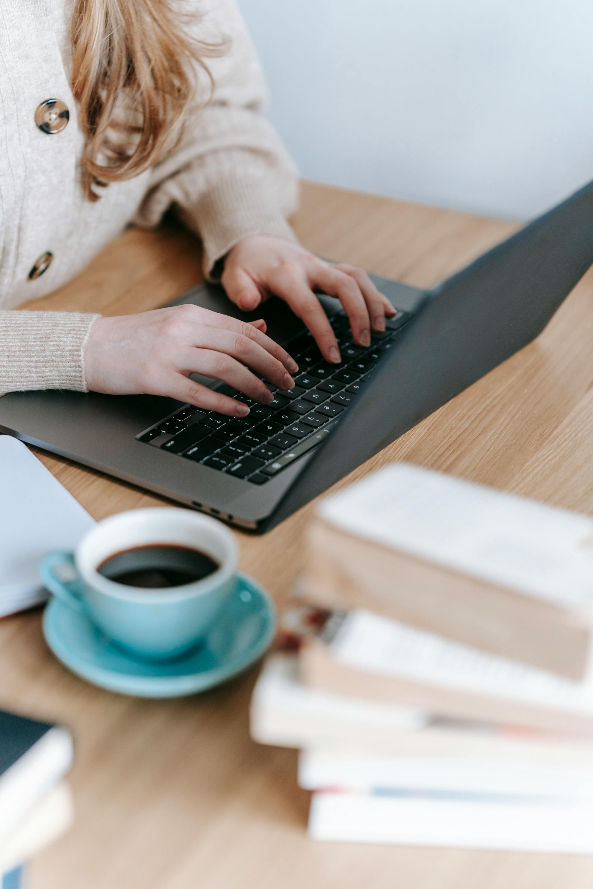 A person using a laptop | Source: Pexels